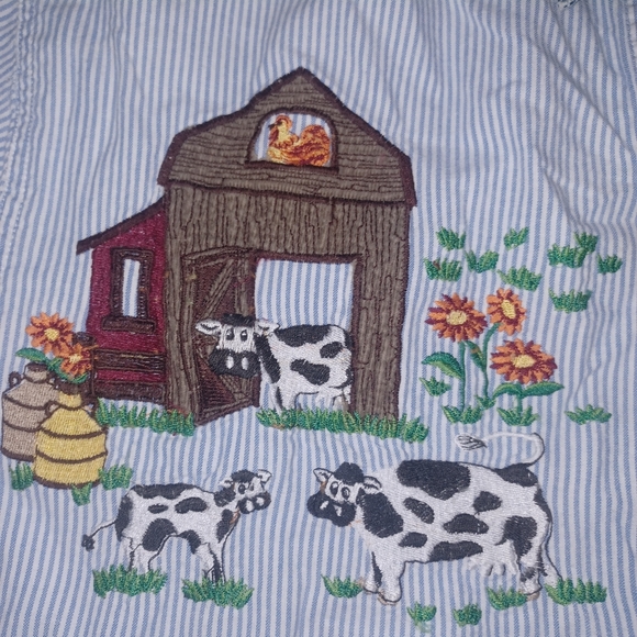 Solutions Original Adult Medium Short Sleeve Button Down Farm Animals Barn Cows - Picture 7 of 8